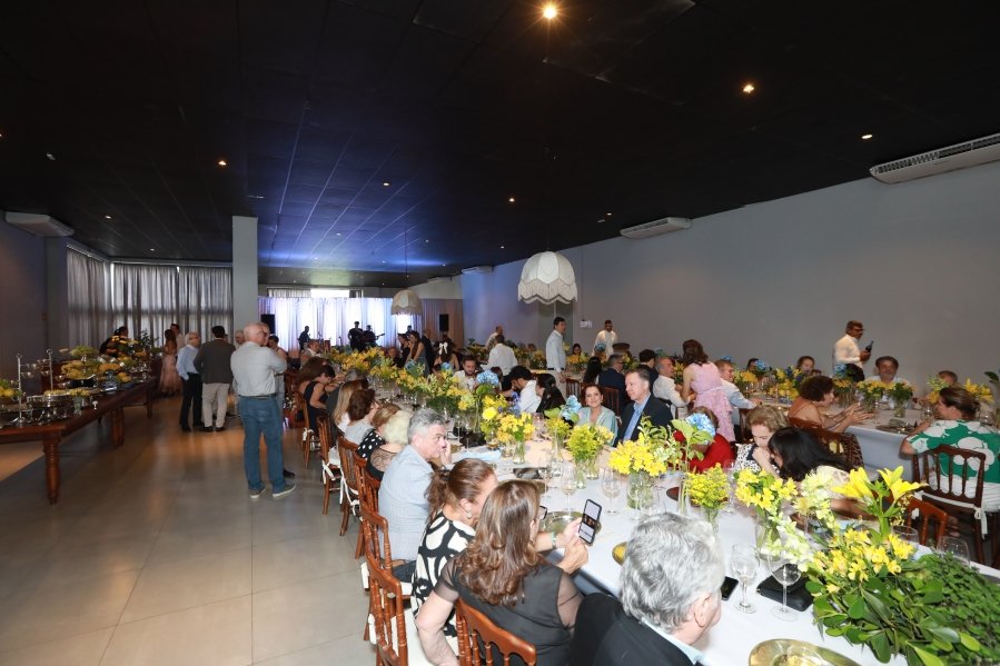 ANIVERSÁRIO DE 90 ANOS DA SRA, MARGARIDA J.D. PITON - Eloisa Mattos