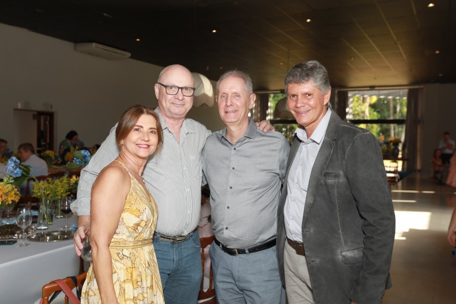 ANIVERSÁRIO DE 90 ANOS DA SRA, MARGARIDA J.D. PITON - Eloisa Mattos