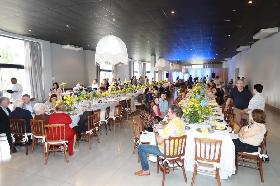 ANIVERSÁRIO DE 90 ANOS DA SRA, MARGARIDA J.D. PITON - Eloisa Mattos
