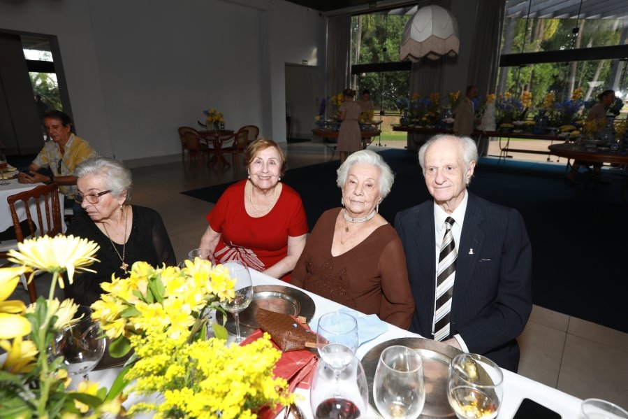 ANIVERSÁRIO DE 90 ANOS DA SRA, MARGARIDA J.D. PITON - Eloisa Mattos