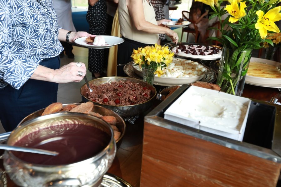 ANIVERSÁRIO DE 90 ANOS DA SRA, MARGARIDA J.D. PITON - Eloisa Mattos