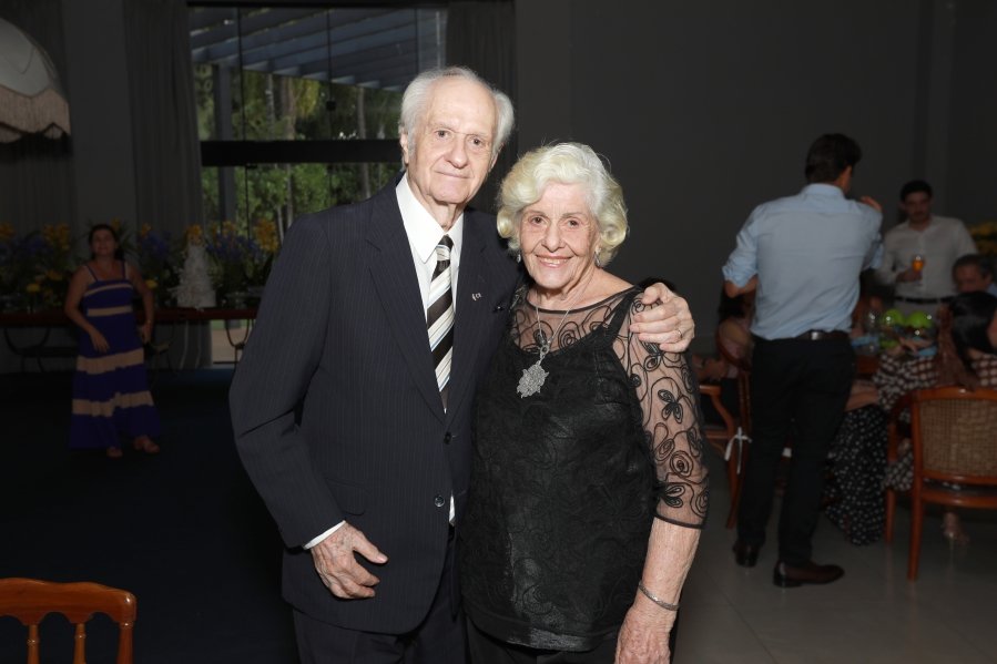 ANIVERSÁRIO DE 90 ANOS DA SRA, MARGARIDA J.D. PITON - Eloisa Mattos