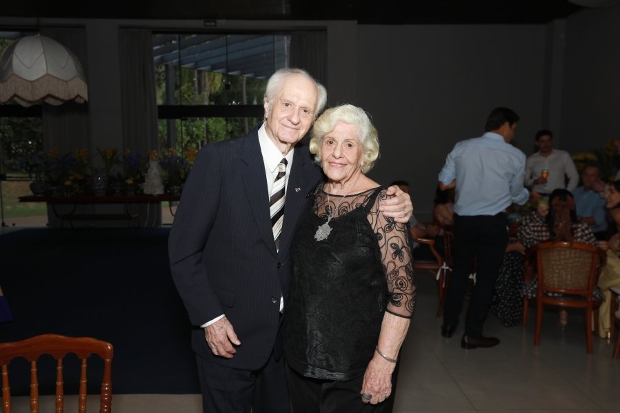 ANIVERSÁRIO DE 90 ANOS DA SRA, MARGARIDA J.D. PITON - Eloisa Mattos