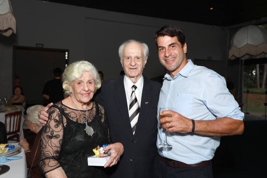 ANIVERSÁRIO DE 90 ANOS DA SRA, MARGARIDA J.D. PITON - Eloisa Mattos