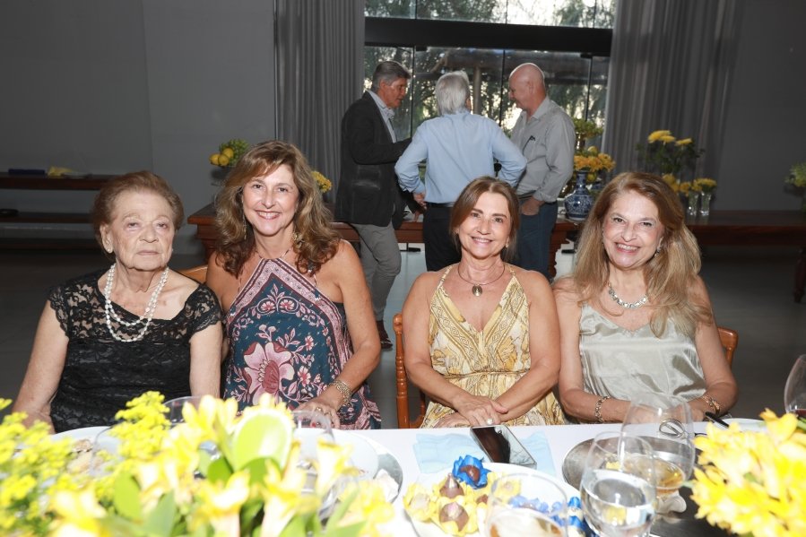 ANIVERSÁRIO DE 90 ANOS DA SRA, MARGARIDA J.D. PITON - Eloisa Mattos
