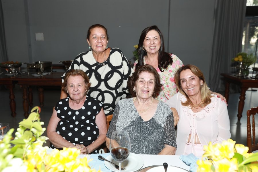 ANIVERSÁRIO DE 90 ANOS DA SRA, MARGARIDA J.D. PITON - Eloisa Mattos
