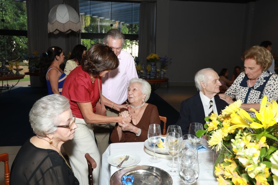 ANIVERSÁRIO DE 90 ANOS DA SRA, MARGARIDA J.D. PITON - Eloisa Mattos