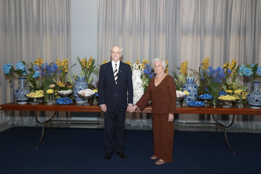 ANIVERSÁRIO DE 90 ANOS DA SRA, MARGARIDA J.D. PITON - Eloisa Mattos
