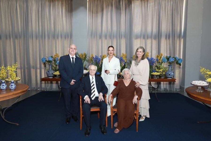 ANIVERSÁRIO DE 90 ANOS DA SRA, MARGARIDA J.D. PITON - Eloisa Mattos
