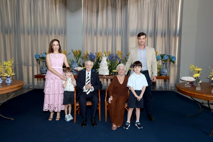 ANIVERSÁRIO DE 90 ANOS DA SRA, MARGARIDA J.D. PITON - Eloisa Mattos