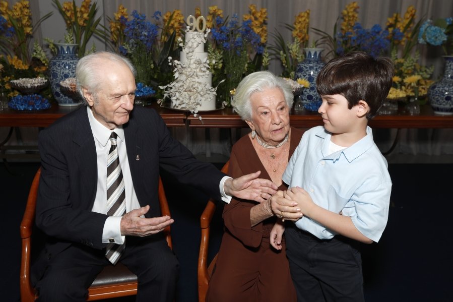 ANIVERSÁRIO DE 90 ANOS DA SRA, MARGARIDA J.D. PITON - Eloisa Mattos