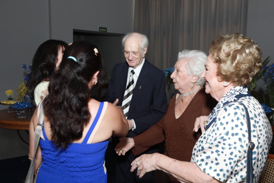 ANIVERSÁRIO DE 90 ANOS DA SRA, MARGARIDA J.D. PITON - Eloisa Mattos