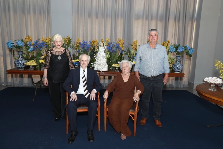 ANIVERSÁRIO DE 90 ANOS DA SRA, MARGARIDA J.D. PITON - Eloisa Mattos