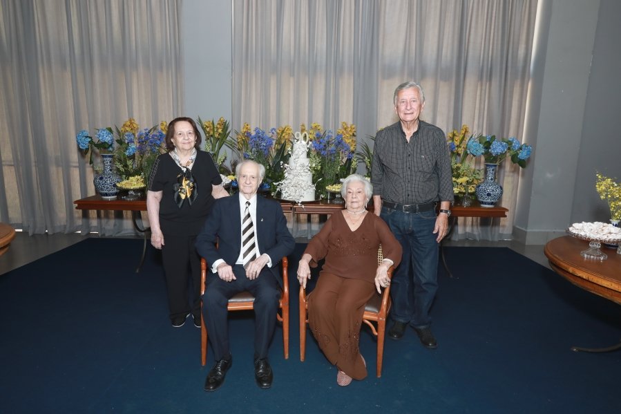 ANIVERSÁRIO DE 90 ANOS DA SRA, MARGARIDA J.D. PITON - Eloisa Mattos