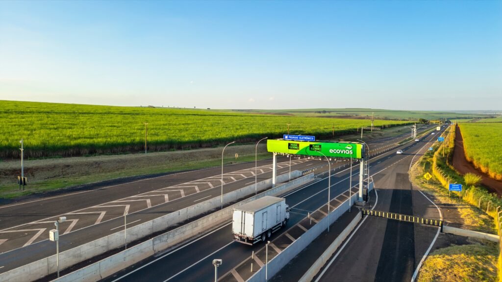 Usuários do Pedágio Eletrônico Siga Fácil podem consultar débitos no aplicativo CNH do Brasil