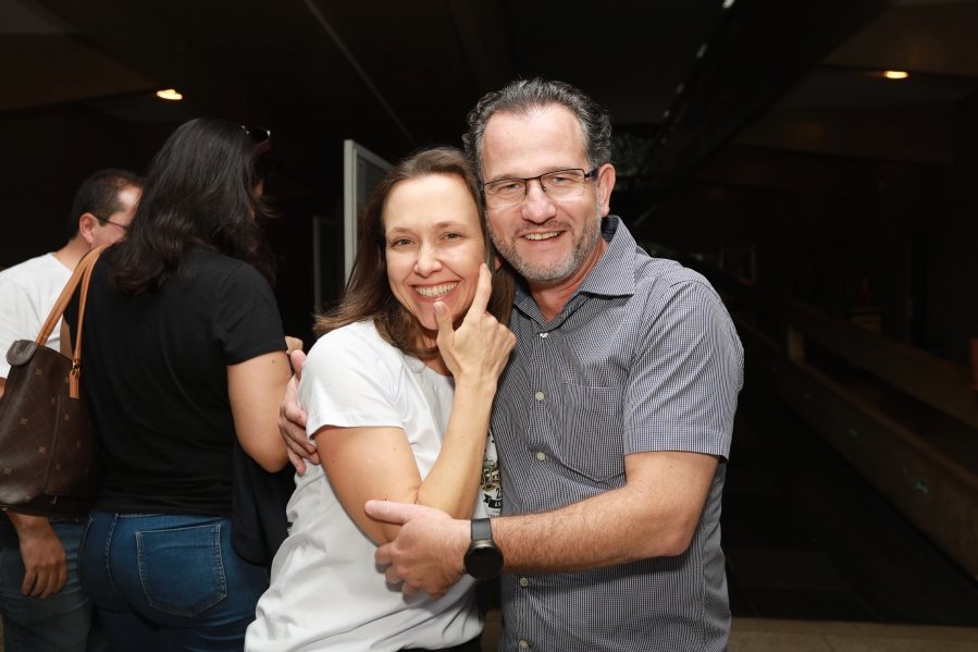 TURMA XXIX DE MEDICINA DA FAMERP SE REENCONTRA E TRANSFORMA SAUDADE EM EMOÇÃO 25 ANOS DEPOIS - Eloisa Mattos