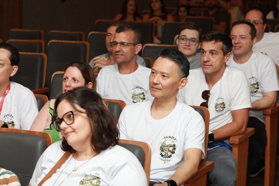 TURMA XXIX DE MEDICINA DA FAMERP SE REENCONTRA E TRANSFORMA SAUDADE EM EMOÇÃO 25 ANOS DEPOIS - Eloisa Mattos