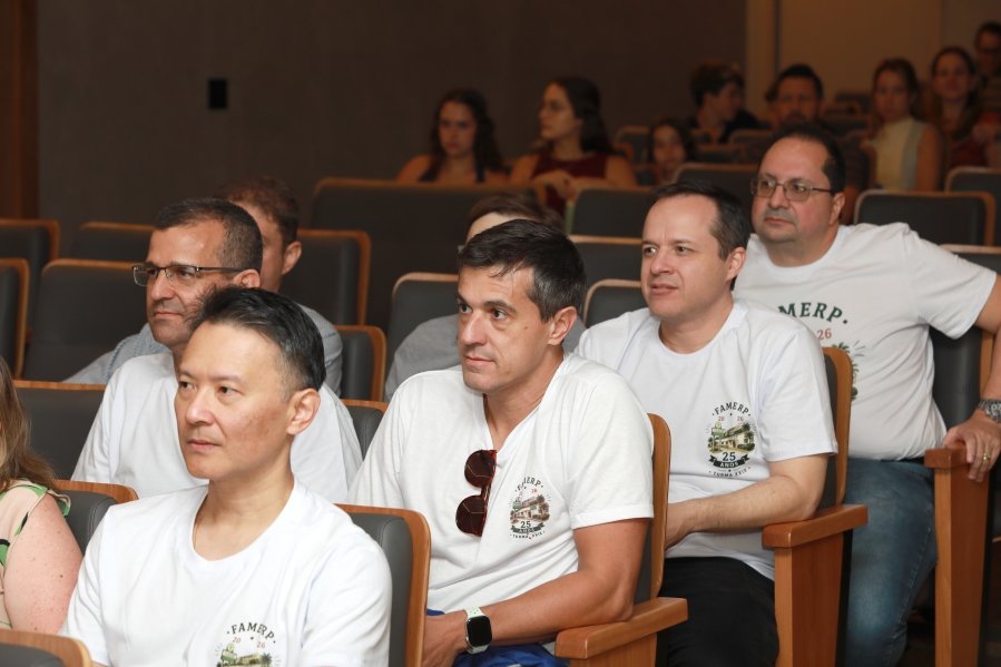 TURMA XXIX DE MEDICINA DA FAMERP SE REENCONTRA E TRANSFORMA SAUDADE EM EMOÇÃO 25 ANOS DEPOIS - Eloisa Mattos
