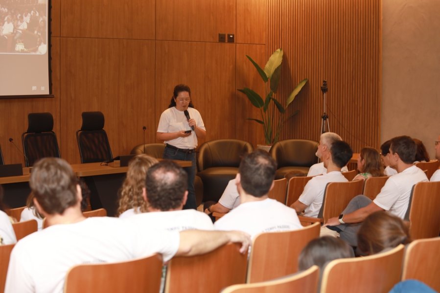 TURMA XXIX DE MEDICINA DA FAMERP SE REENCONTRA E TRANSFORMA SAUDADE EM EMOÇÃO 25 ANOS DEPOIS - Eloisa Mattos
