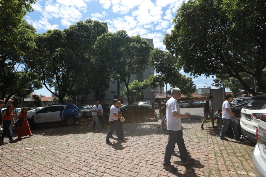 TURMA XXIX DE MEDICINA DA FAMERP SE REENCONTRA E TRANSFORMA SAUDADE EM EMOÇÃO 25 ANOS DEPOIS - Eloisa Mattos