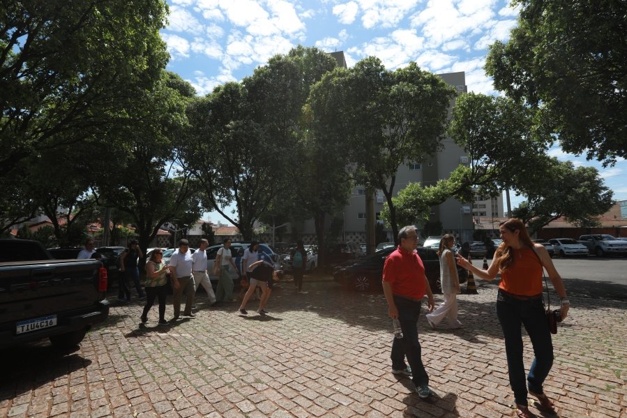 TURMA XXIX DE MEDICINA DA FAMERP SE REENCONTRA E TRANSFORMA SAUDADE EM EMOÇÃO 25 ANOS DEPOIS - Eloisa Mattos