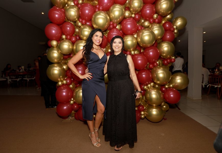 VANESSA MELLO COMEMORA ANIVERSÁRIO EM GRANDE ESTILO - Eloisa Mattos