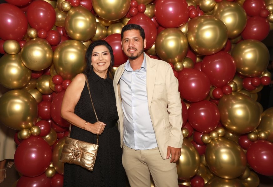 VANESSA MELLO COMEMORA ANIVERSÁRIO EM GRANDE ESTILO - Eloisa Mattos