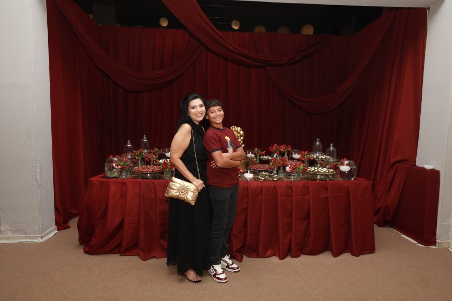 VANESSA MELLO COMEMORA ANIVERSÁRIO EM GRANDE ESTILO - Eloisa Mattos
