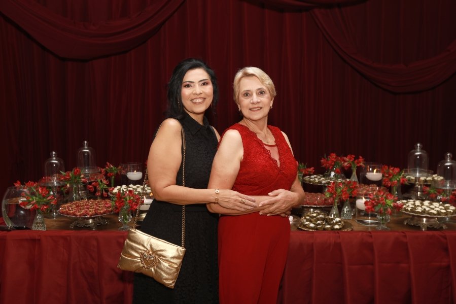 VANESSA MELLO COMEMORA ANIVERSÁRIO EM GRANDE ESTILO - Eloisa Mattos