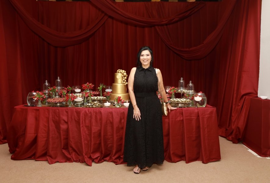 VANESSA MELLO COMEMORA ANIVERSÁRIO EM GRANDE ESTILO - Eloisa Mattos