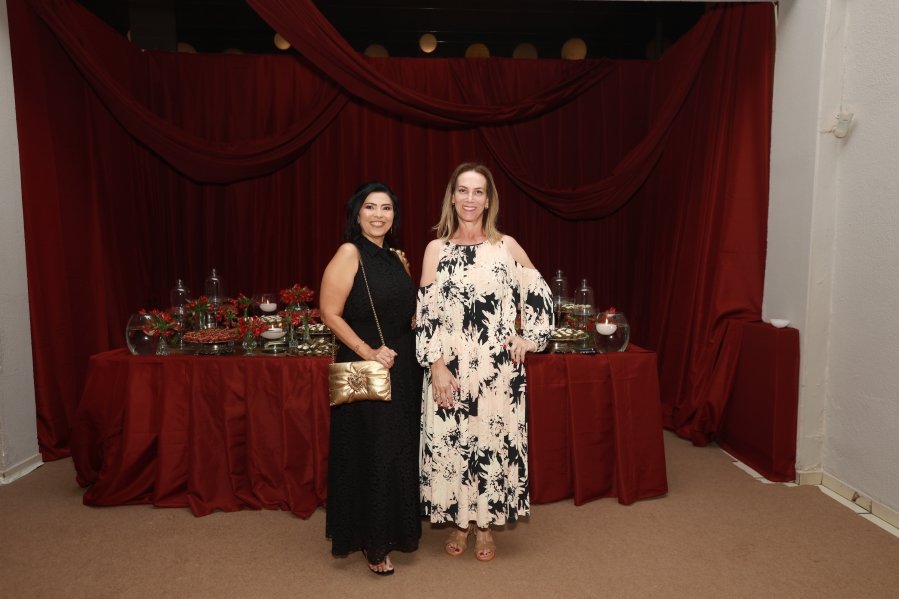 VANESSA MELLO COMEMORA ANIVERSÁRIO EM GRANDE ESTILO - Eloisa Mattos