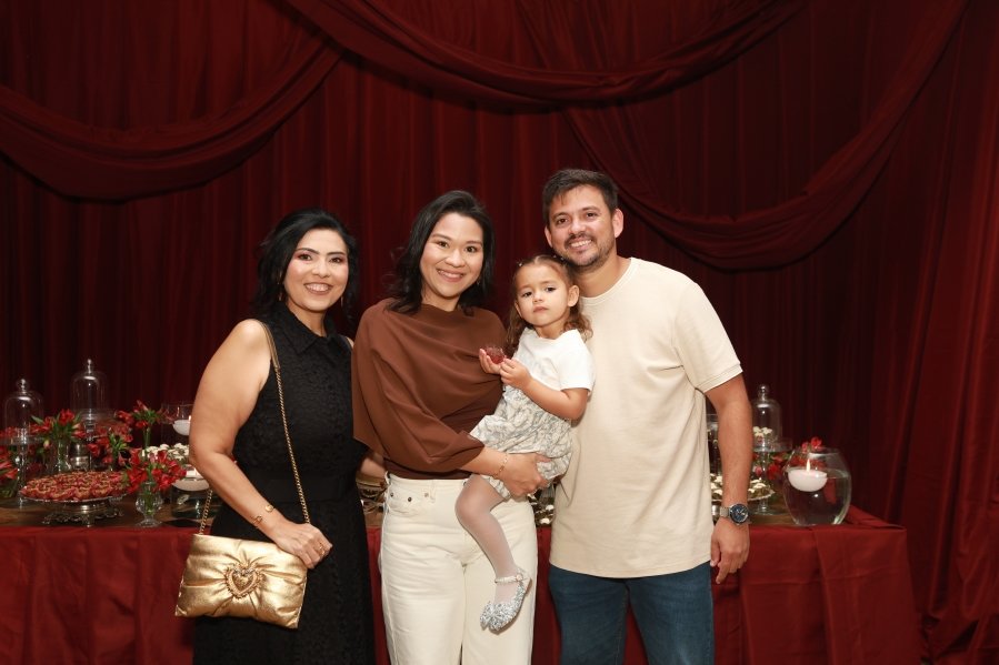 VANESSA MELLO COMEMORA ANIVERSÁRIO EM GRANDE ESTILO - Eloisa Mattos