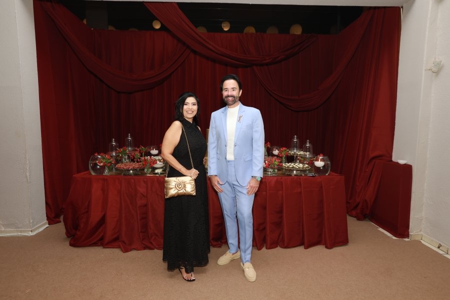 VANESSA MELLO COMEMORA ANIVERSÁRIO EM GRANDE ESTILO - Eloisa Mattos