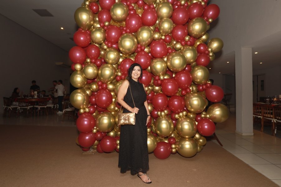 VANESSA MELLO COMEMORA ANIVERSÁRIO EM GRANDE ESTILO - Eloisa Mattos