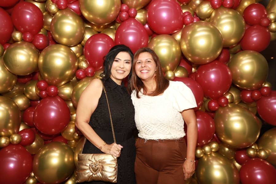 VANESSA MELLO COMEMORA ANIVERSÁRIO EM GRANDE ESTILO - Eloisa Mattos