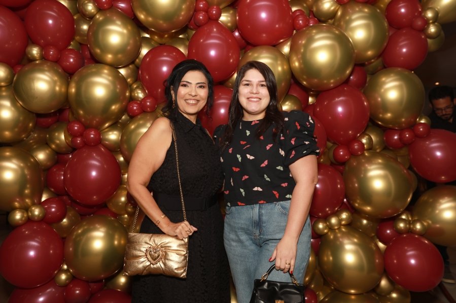 VANESSA MELLO COMEMORA ANIVERSÁRIO EM GRANDE ESTILO - Eloisa Mattos