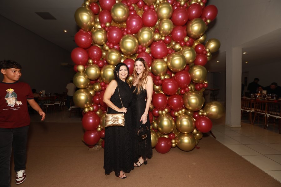 VANESSA MELLO COMEMORA ANIVERSÁRIO EM GRANDE ESTILO - Eloisa Mattos