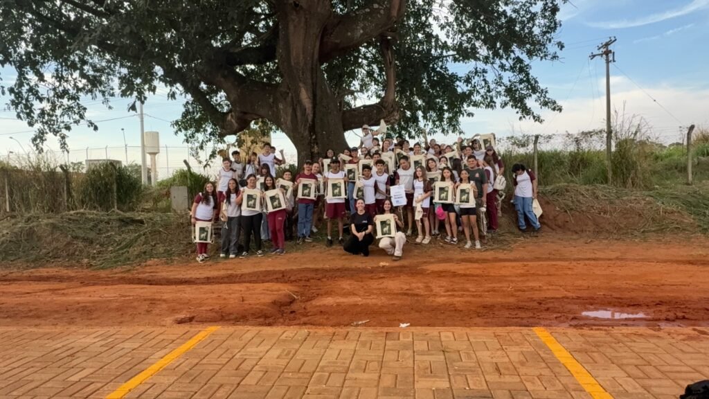 Ecovias Noroeste Paulista e Fundação Florestal promovem oficina de ‘bombas de sementes’