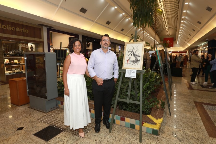 MOVIMENTO SERTÃO INAUGURA EXPOSIÇÃO NO RIOPRETO SHOPPING COM HOMENAGEM AO ARQUITETO JOSÉ VILLANOVA - Eloisa Mattos