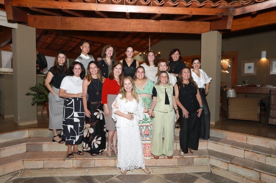 UMA NOITE DE CELEBRAÇÃO PARA TELMA MAIA POLO –  CONFRA. MAGNÓLIAS - Eloisa Mattos
