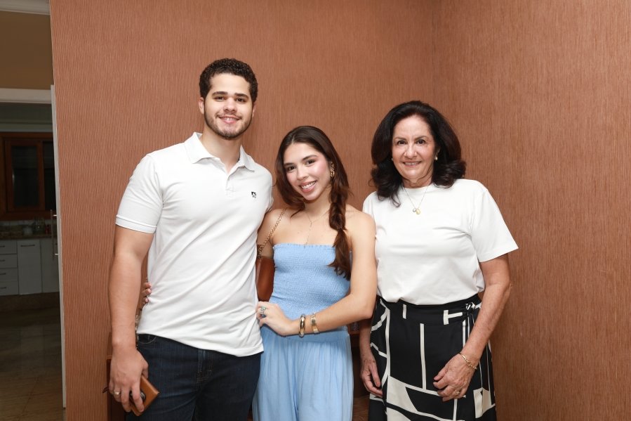 UMA NOITE DE CELEBRAÇÃO PARA TELMA MAIA POLO –  CONFRA. MAGNÓLIAS - Eloisa Mattos